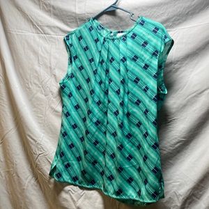 Size large Liz Claiborne shirt super cute on we can negotiate prices on anything